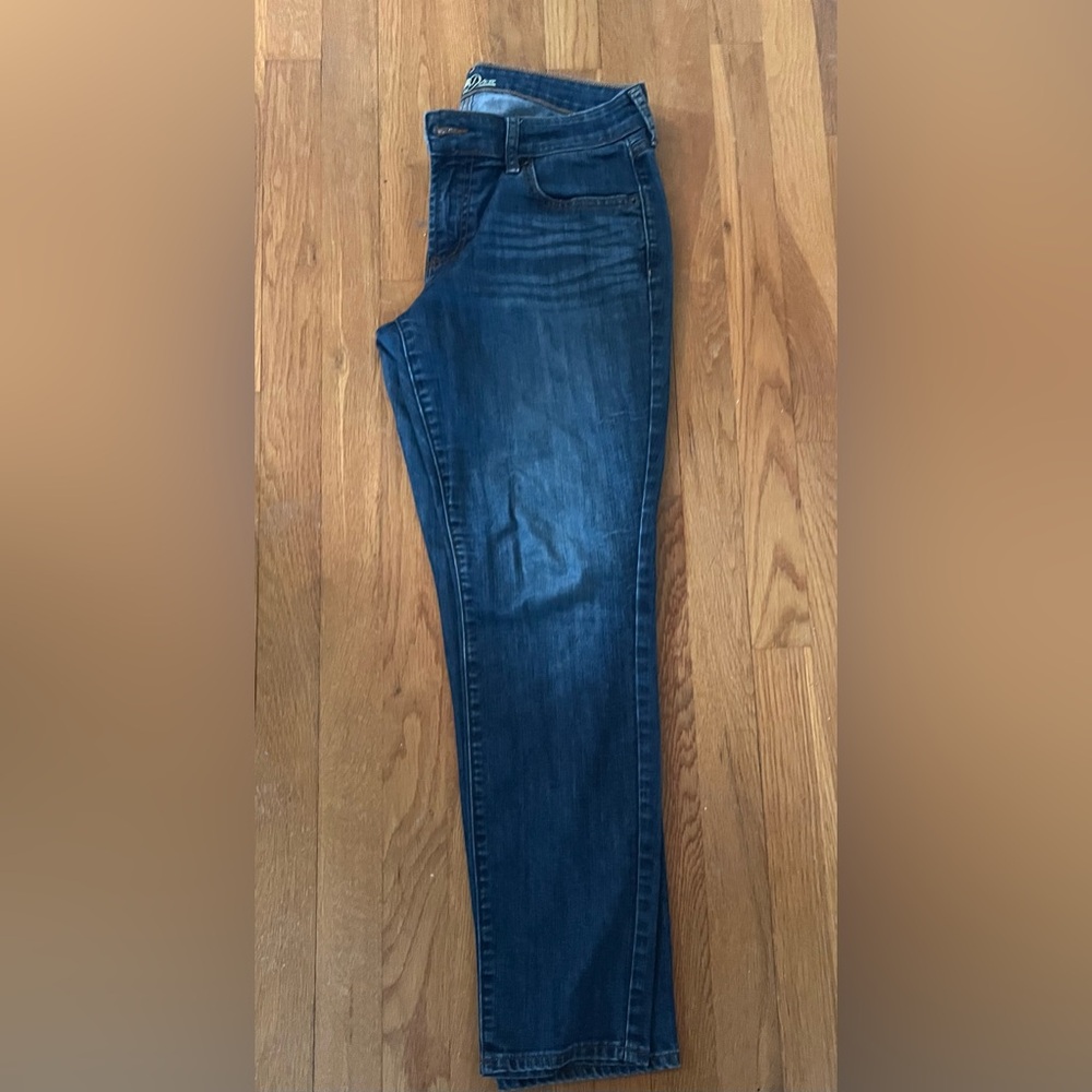 Old Navy Diva size 8 short length skinny jeans